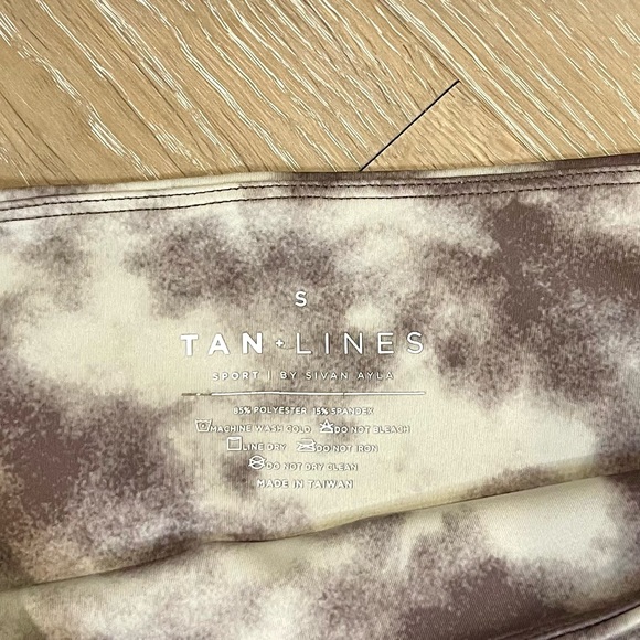 Tan + Lines by Sivan Ayla Cocoa Clouds Print Leggings Small - Picture 6 of 6